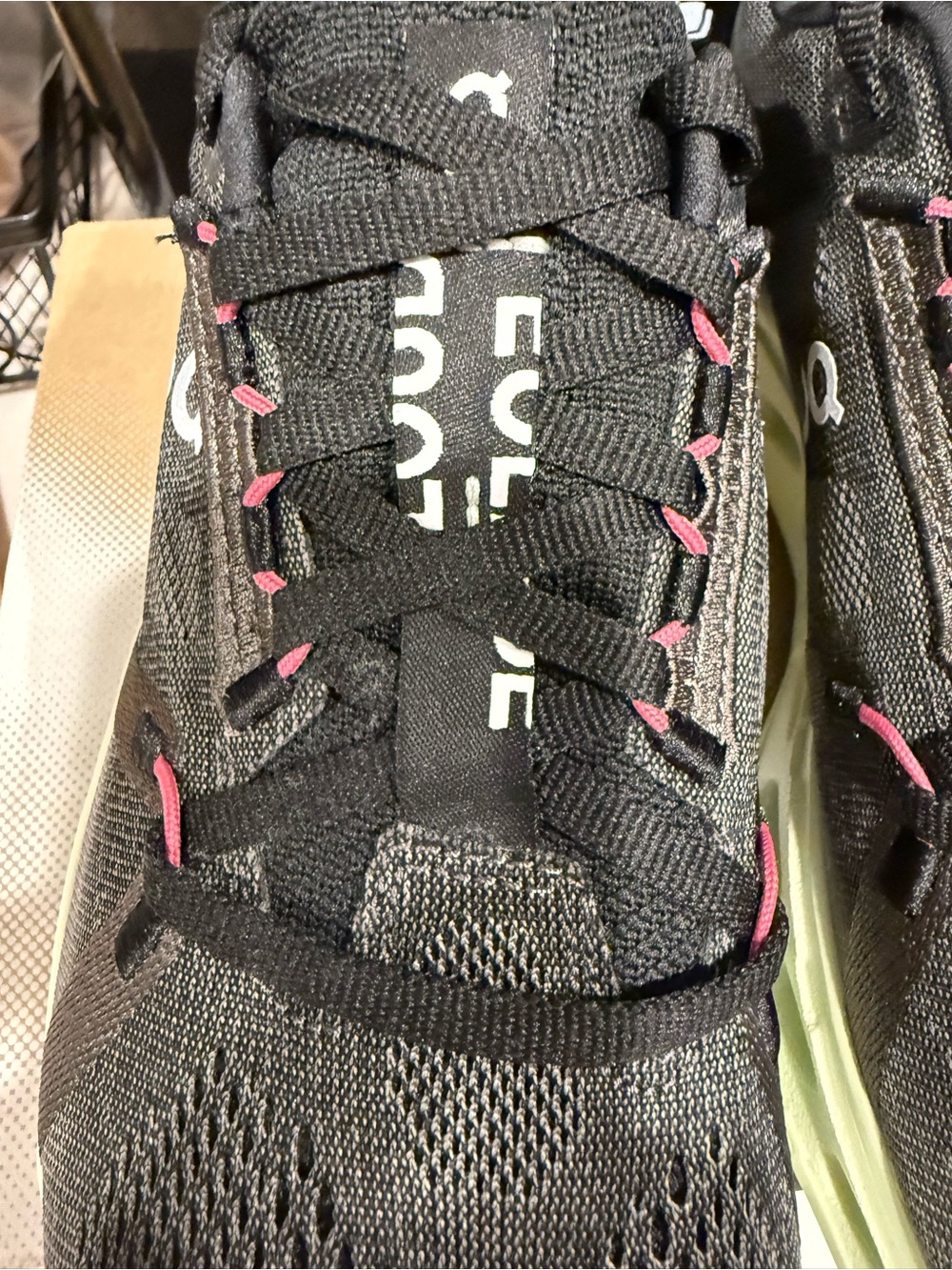 On cloud On Men’s Cloudelipse Men’s NIB Running Shoes Rock/Lima Size 7.5 - Picture 7 of 10